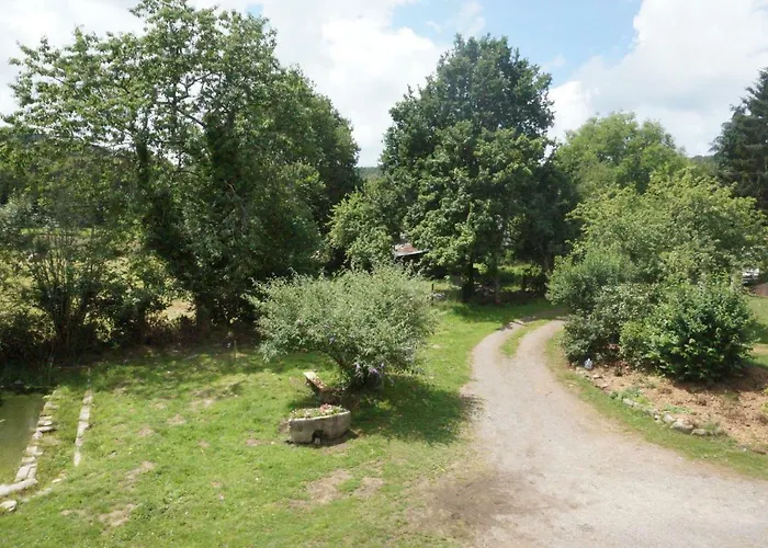 Maison Du Bed & Breakfast Sourdeval